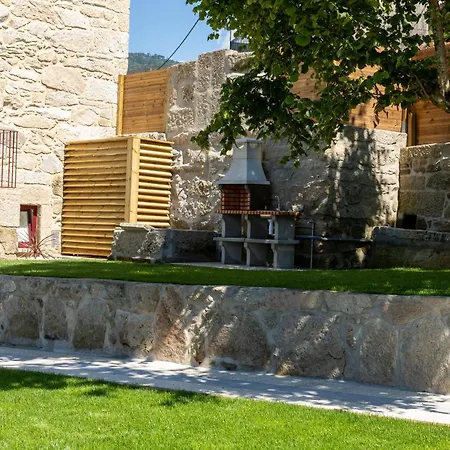 Cruzeiros Guest House, Piscina, Jacuzi, Grupos דירה