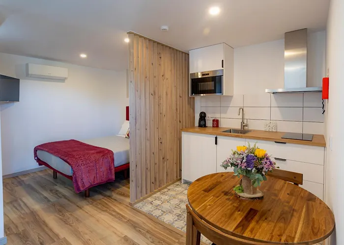 Cruzeiros Guest House, Piscina, Jacuzi, Grupos Tangil