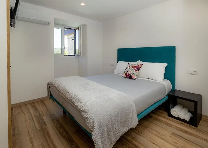 公寓 Cruzeiros Guest House, Piscina, Jacuzi, Grupos