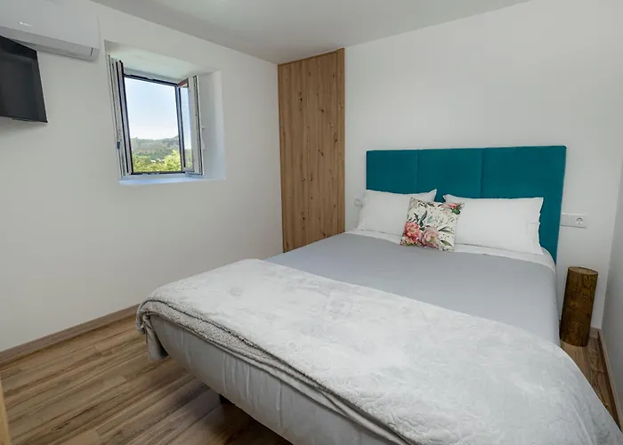 Cruzeiros Guest House, Piscina, Jacuzi, Grupos Tangil