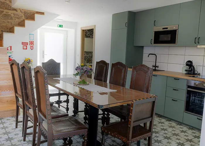 Cruzeiros Guest House, Piscina, Jacuzi, Grupos