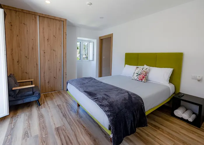 Cruzeiros Guest House, Piscina, Jacuzi, Grupos